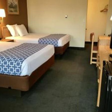 Travelodge By Wyndham Powell Exterior photo